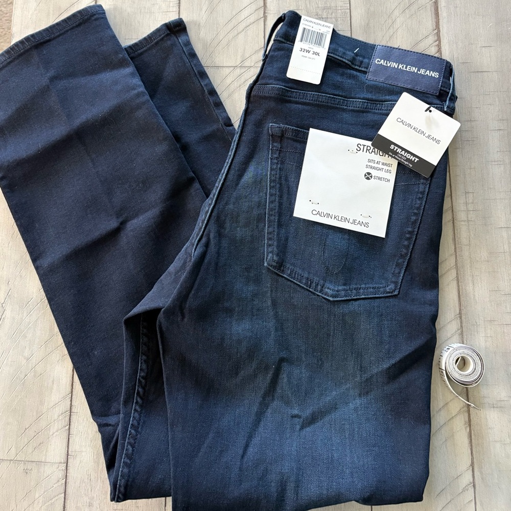 NWT Calvin Klein Jeans Men's Straight Jeans - Dark Navy Size 32Wx30L